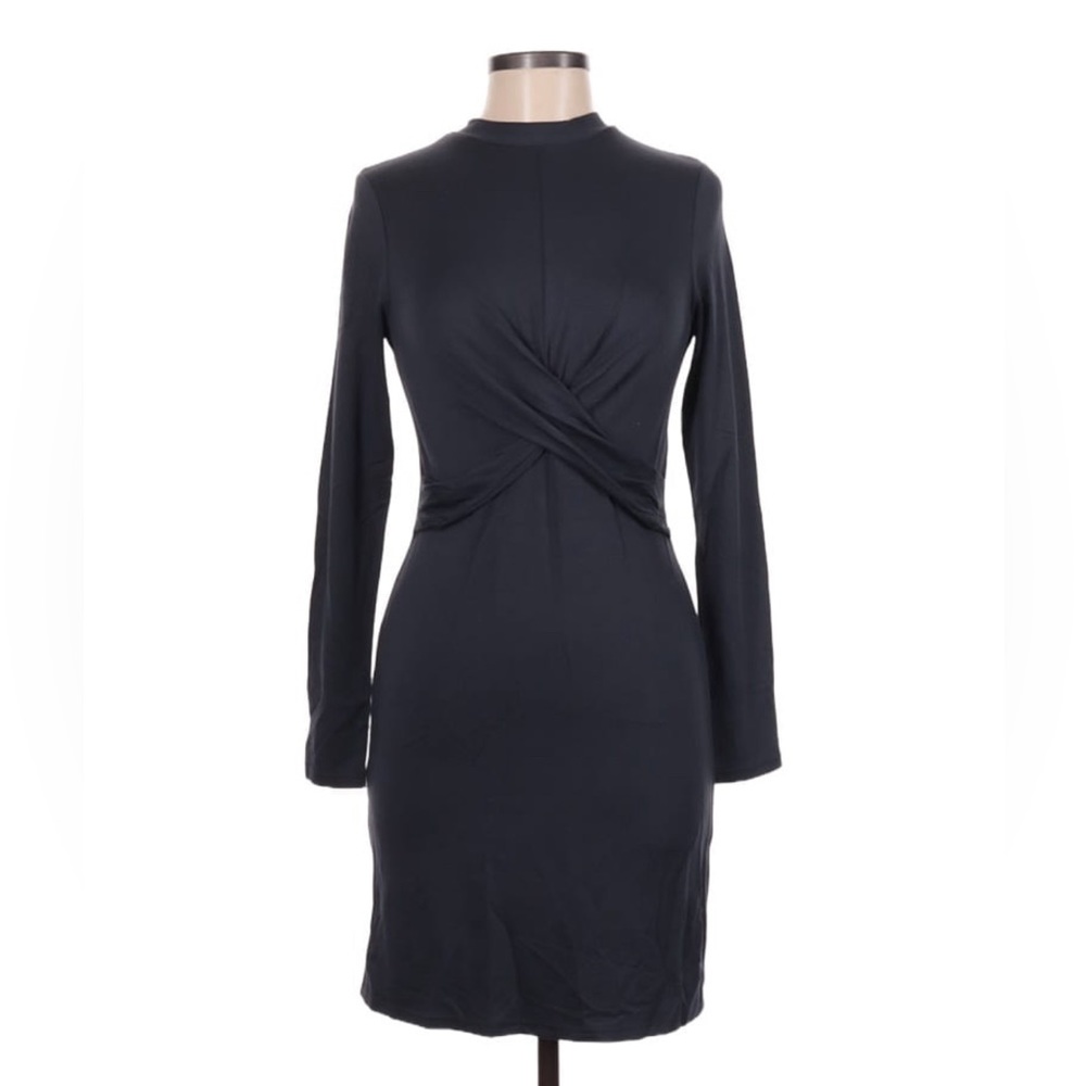 Topshop NWT Gray Long Sleeved Knee Length Dress